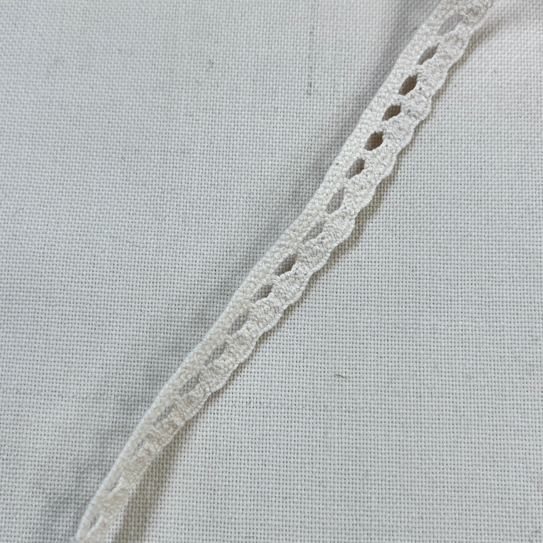 Lace-10mm-Natural-Pearl